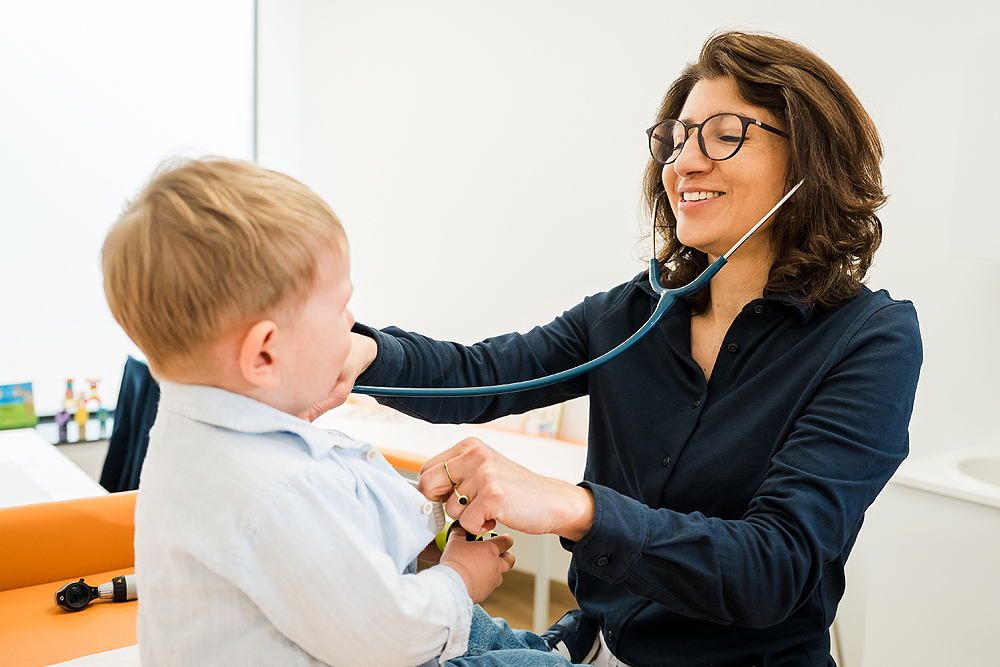 dr-baumeister-oezkan-kinderaerztin Kinder- u. Jugendmedizin im MVZ Villingen Schwenningen